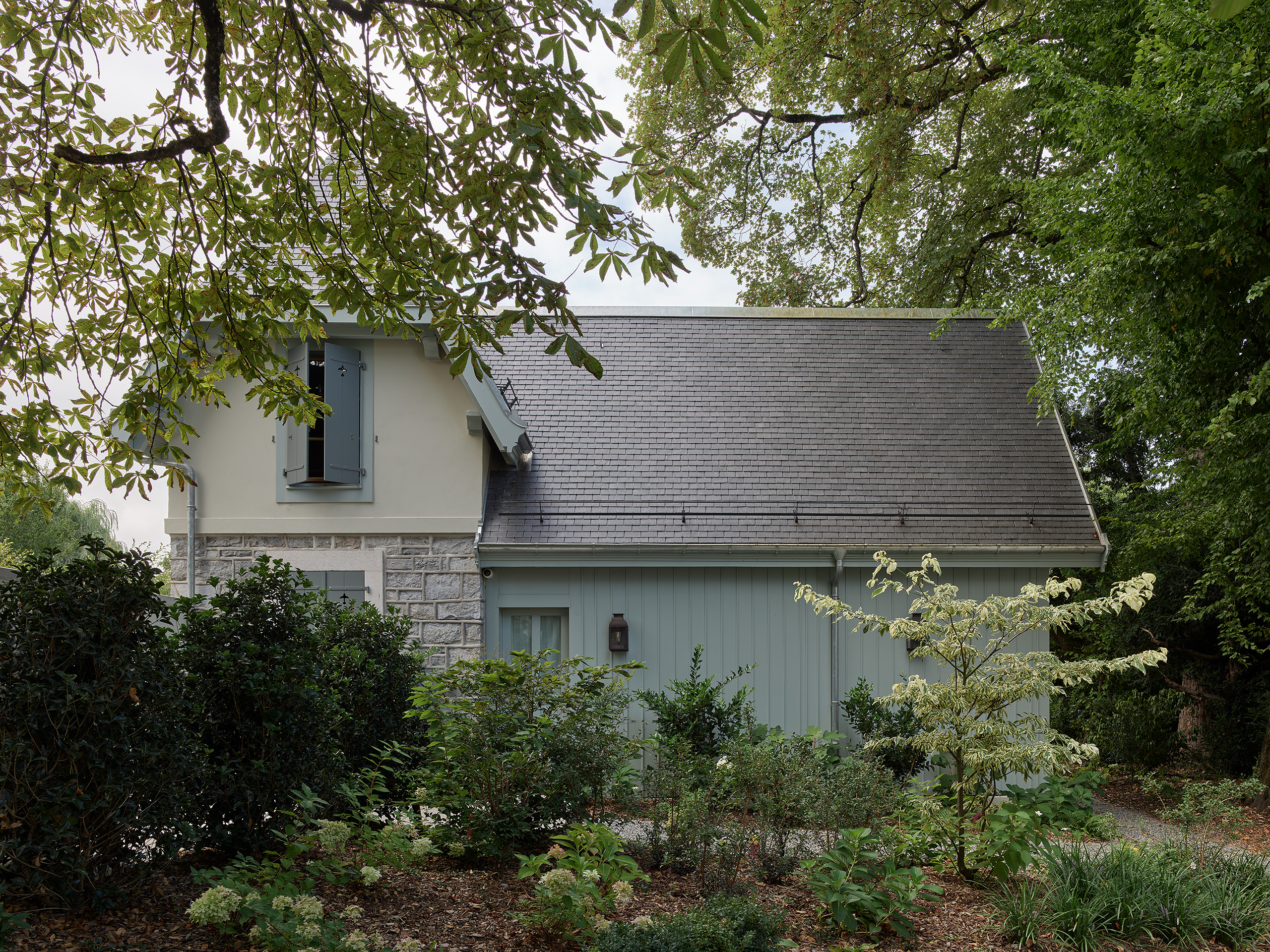 Ahp0069 AIQ4 011994 J2560